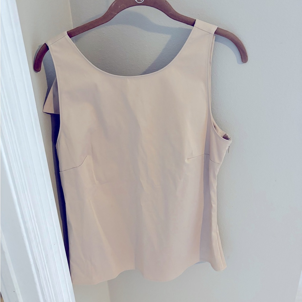 Women’s size medium dressy top